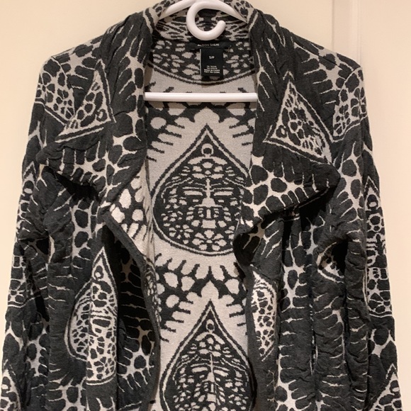 NWOT. Alison Sheri cardigan - Picture 4 of 10